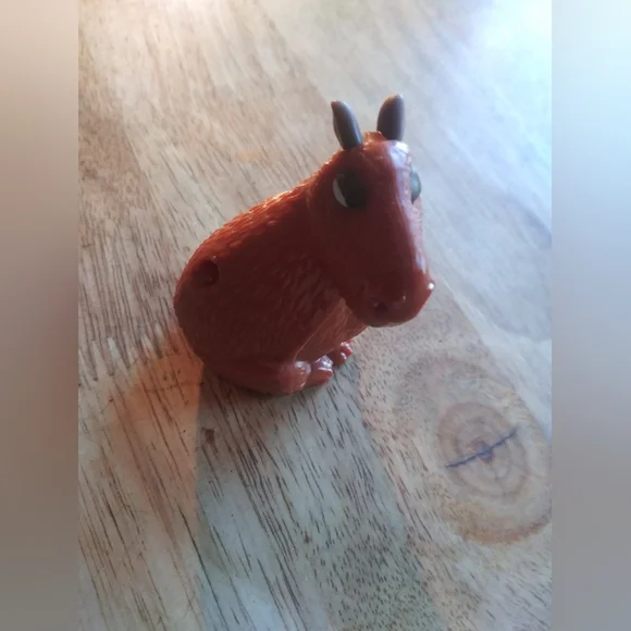 Encanto Happy Meal toys - Picture 5 of 7